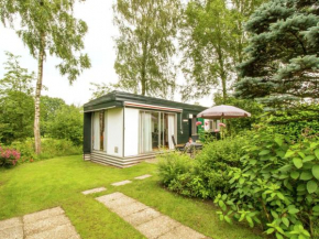 Tidy chalet with gas fireplace in the Achterhoek